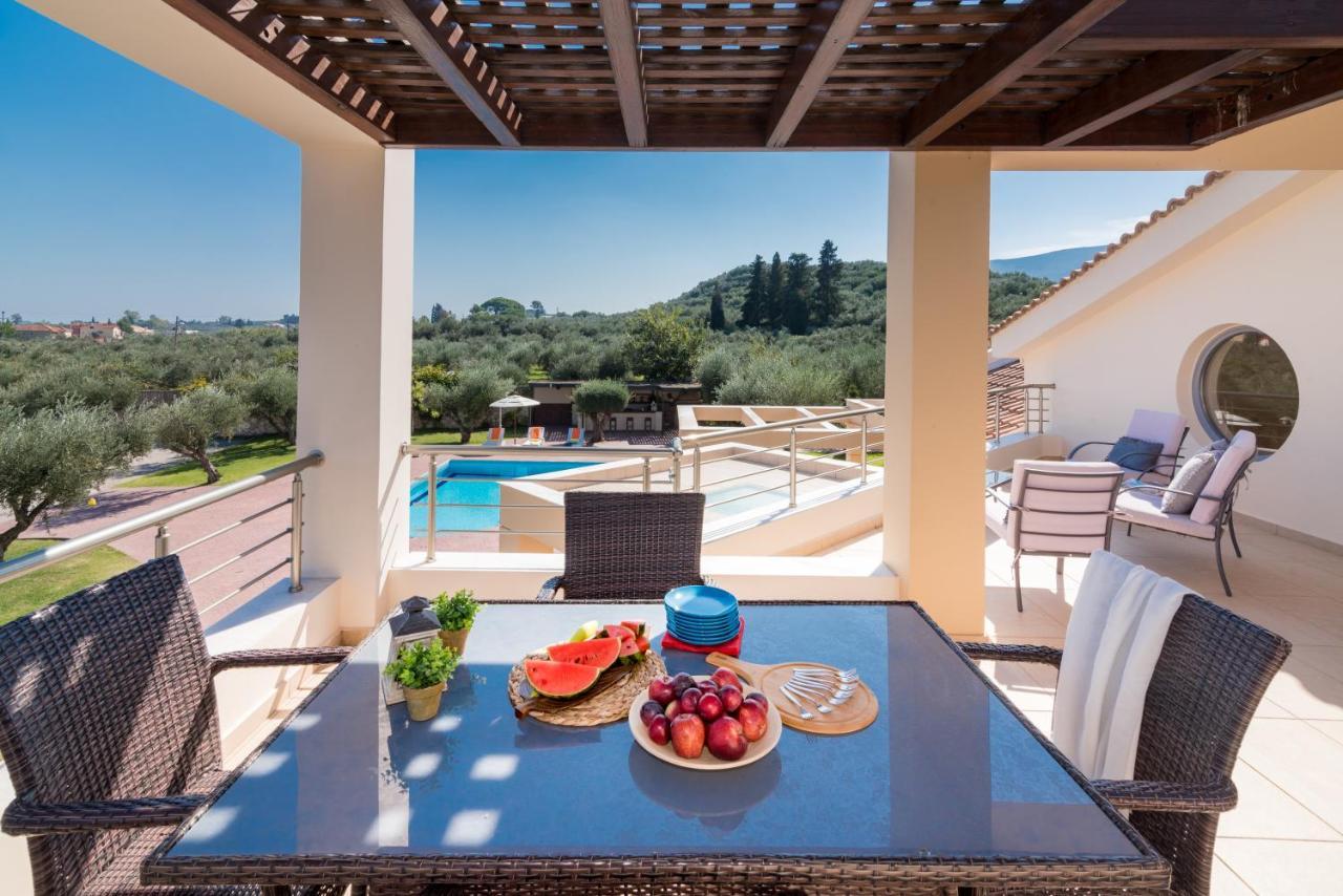 Astarte Villas - Istar Villa With Tennis Court Makhairadhon Ngoại thất bức ảnh