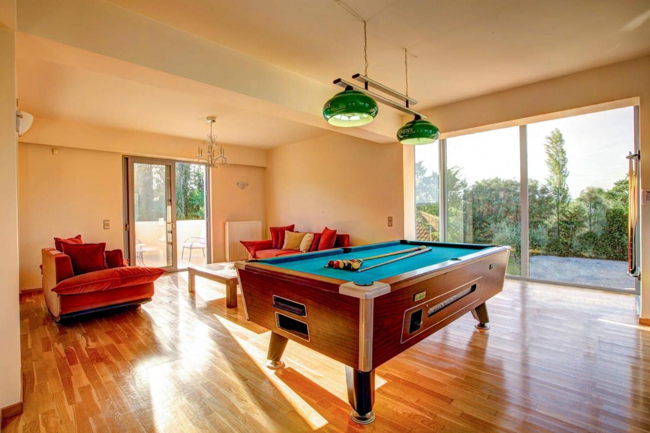 Astarte Villas - Istar Villa With Tennis Court Makhairadhon Ngoại thất bức ảnh