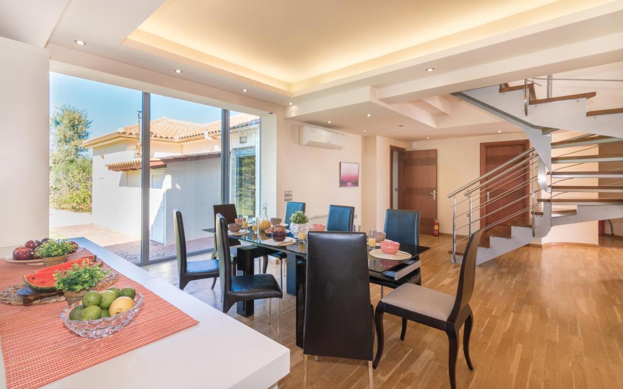 Astarte Villas - Istar Villa With Tennis Court Makhairadhon Ngoại thất bức ảnh