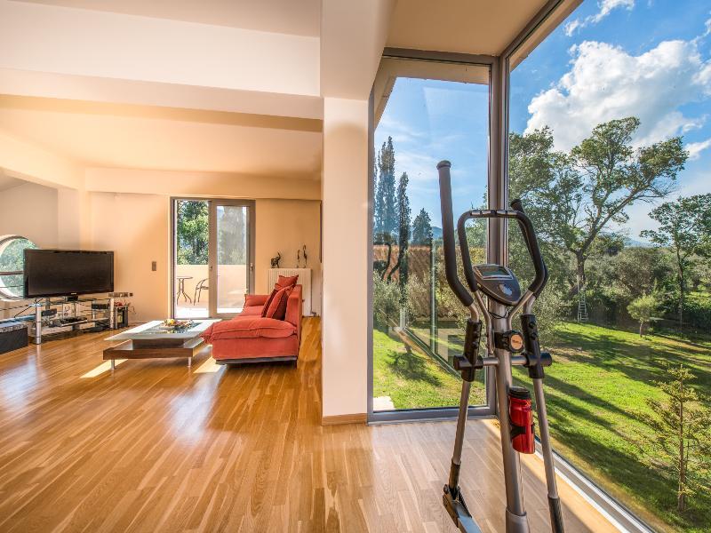 Astarte Villas - Istar Villa With Tennis Court Makhairadhon Ngoại thất bức ảnh